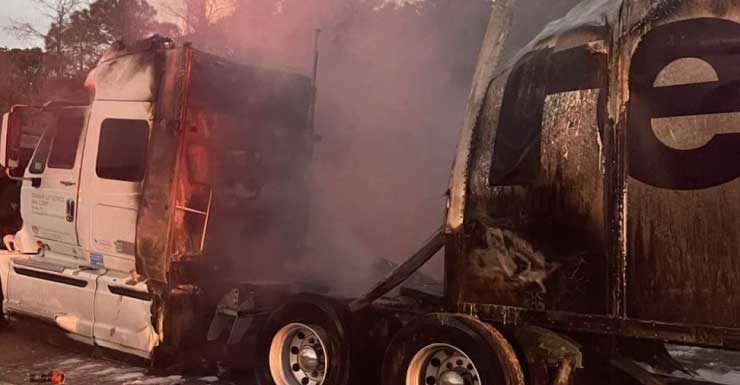 Semi-truck fire on southbound Turnpike in Palm Beach Gardens closes all lanes
