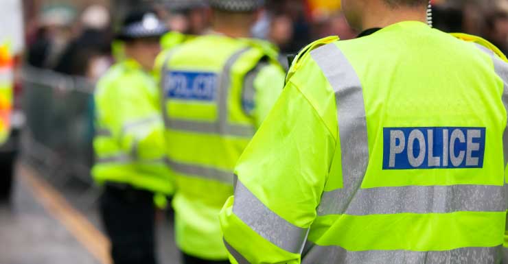 15-year-old injured in deputy-involved shooting outside SW Miami-Dade home; teen’s family demands answers