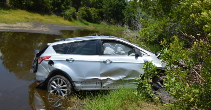 5 children hospitalized after driver crashes in Highlands County while ‘showing off’: FHP