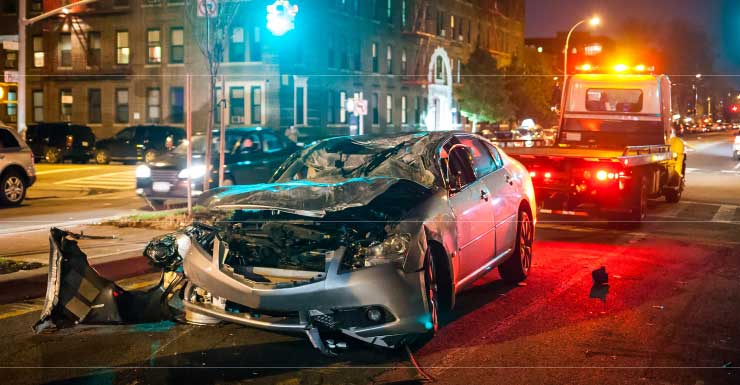 Car bursts into flames behind Fort Myers Walgreens