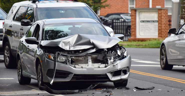 Crash on southbound Turnpike in Boca Raton backs up traffic
