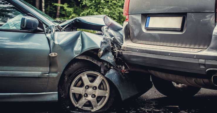 Deputies rescue Florida woman trapped in submerged car after crash into retention pond