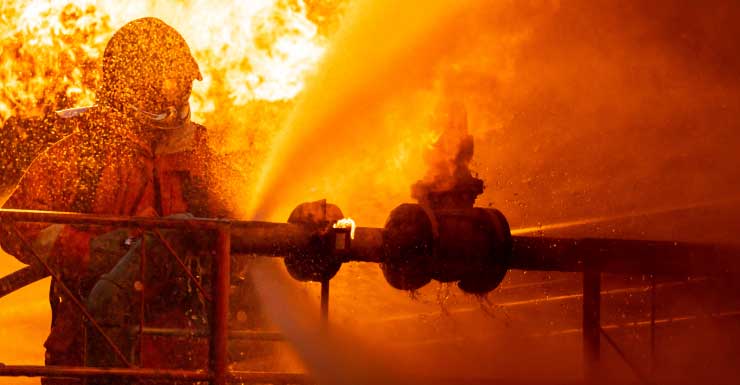 Firefighters battle blaze at Lynn Haven home