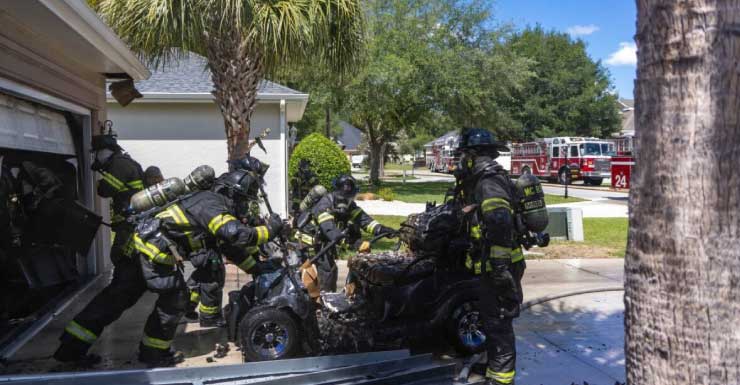 Firefighters extinguish Ocala garage fire caused by golf cart