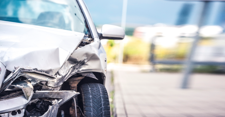 Gainesville man dies after crashing vehicle into tree