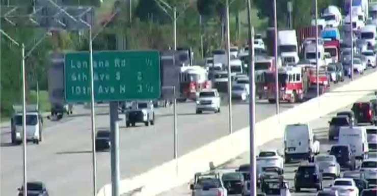 I-95 South jammed as crash blocks lanes at Hypoluxo Road exit