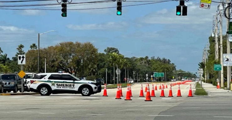 SUV enters closed triathlon lane, injuring 2 bicyclists near Okeeheelee Park, PBSO says