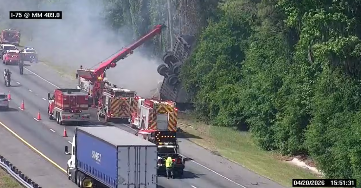 Semi-truck fire blocks lanes on I-75 in Columbia County