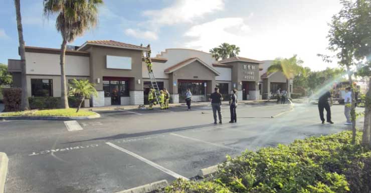 Westbound lanes reopened on Hillsborough Ave after restaurant fire