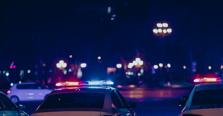 Woman stabs boyfriend in Wilton Manors parking lot, witnesses say