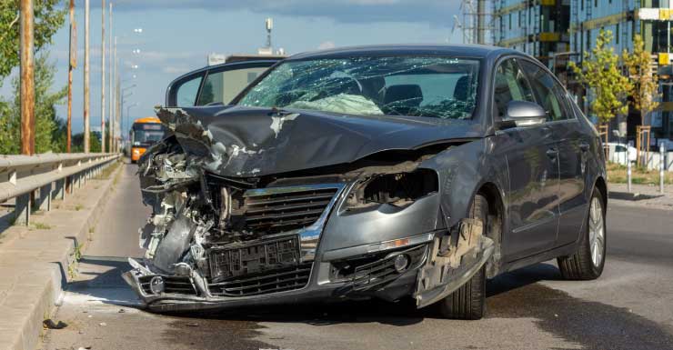 19-year-old driver crashes after street racing on I-4 in Hillsborough County: FHP