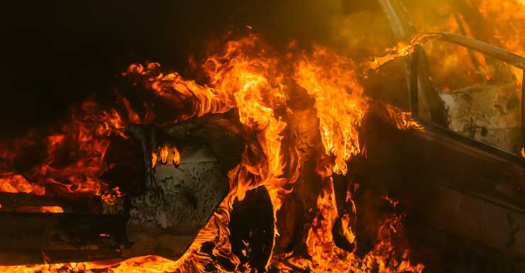 2 seriously injured after car catches fire following crash in Cape Coral
