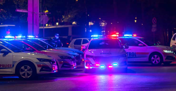 3 hospitalized after shooting at Margate strip mall