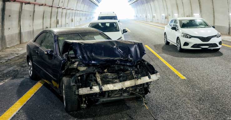 3 hospitalized as car plunges nearly 30 feet off I-95 overpass in St. Lucie County