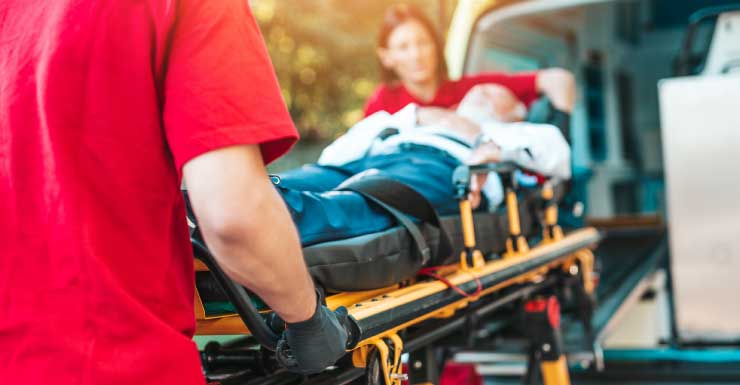 Bicyclist and golf cart driver hospitalized after collision in The Villages