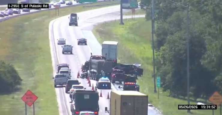 Lanes reopen after multi-vehicle crash on I-295 near Pulaski Road