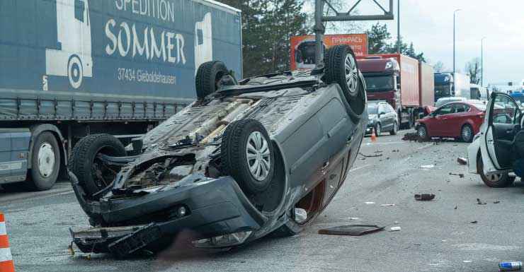 Major crash on I-95 shuts down northbound lanes in Daytona Beach