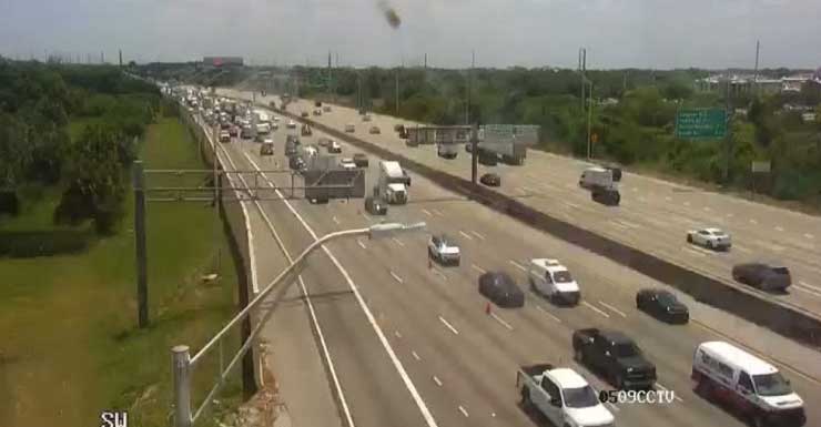 Pedestrian killed on I-95 North near Linton Boulevard in Delray Beach, 2 lanes closed