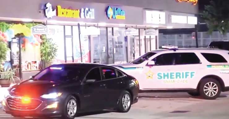 1 in custody, several people hospitalized after string of armed carjackings and robberies in SW Miami-Dade