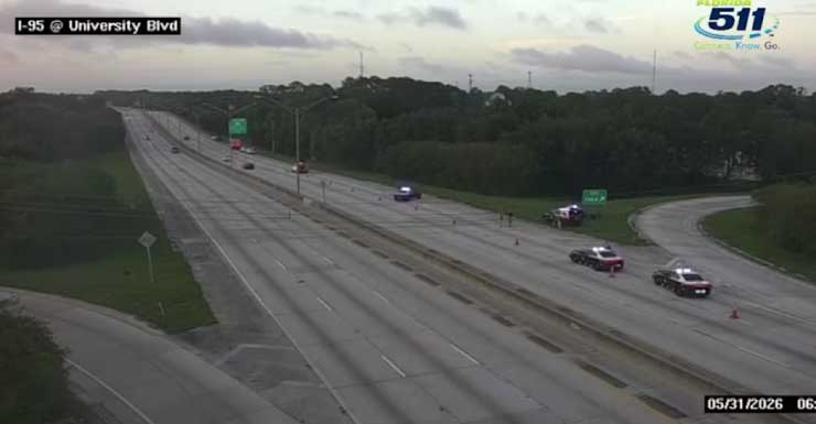 18-year-old dies after being hit by JTA bus on I-95 South near University Boulevard: FHP