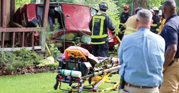 20-year-old man killed in crash into trees, house in Escambia County