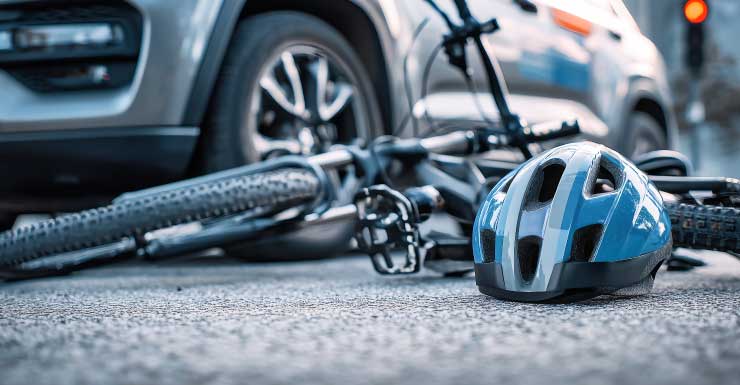 Bradenton man attempting to fix his bike dies after being hit by truck: FHP