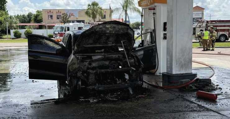 Charlotte County crews battle vehicle fire at Circle K gas station on Duncan Rd