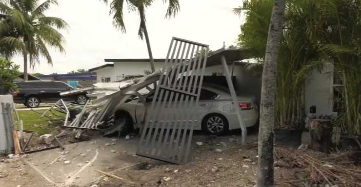 MDFR: Car collides into a home in Northwest Miami-Dade, minor injuries reported