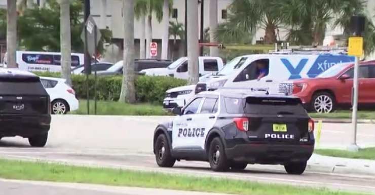2 arrested in Fort Myers after road rage confrontation leads to gunfire and crash