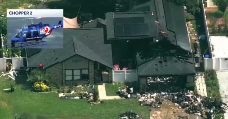 2 deputies taken to hospital after garage fire, 4 others being assessed for injuries, OCFR says