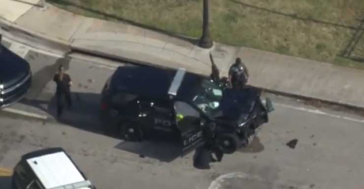 2 officers hurt after police-involved crash in Hollywood