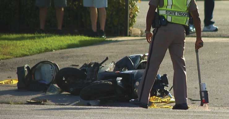 35-year-old Pensacola man dead after moped crashes into motorcycle in Escambia County