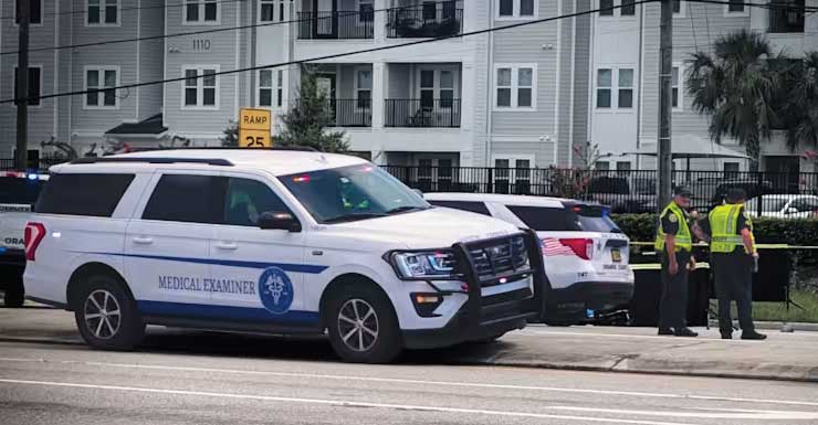 Bike rider killed in crash along East Colonial Drive, troopers say
