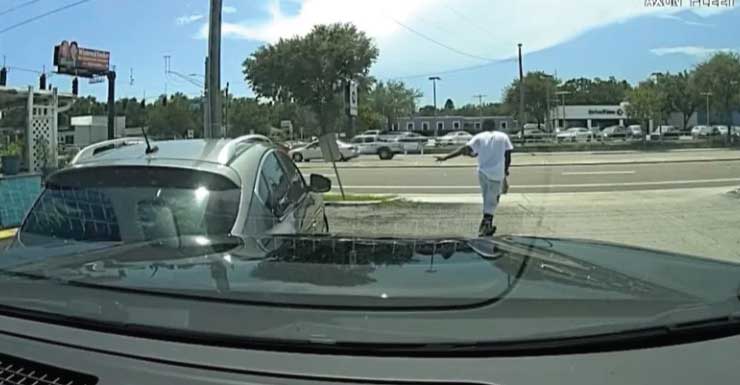 Driver tries to switch seats during traffic stop, ends up crashing into patrol car, deputies say