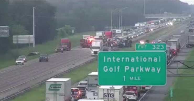 Dump trailer spills load of gravel, pool plaster onto I-95 SB near IGP, causing back-ups both ways