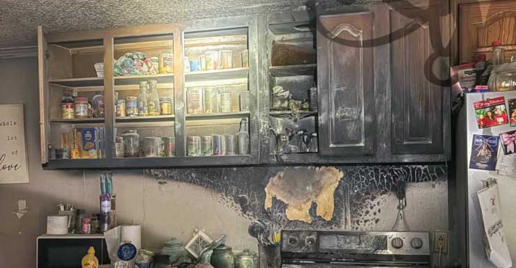 Firefighters quickly put out Mossy Head house fire, one burn victim airlifted
