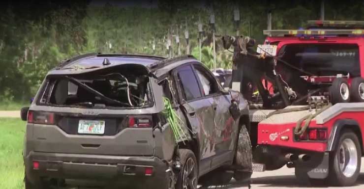 Multiple scenes connected to Welby Lane crash and barricade investigation in Lehigh Acres