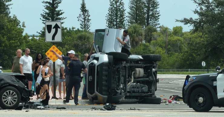 Toyota flipped on its side after Palm Beach Gardens crash at Northlake and Congress