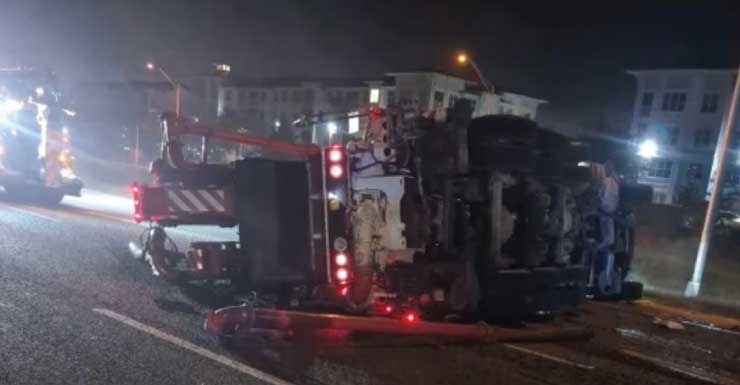 2 hospitalized after U-Haul, pump truck crash on I-4 near SeaWorld Orlando