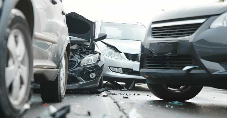 2 hospitalized in multi-vehicle crash on I-4 in Lakeland