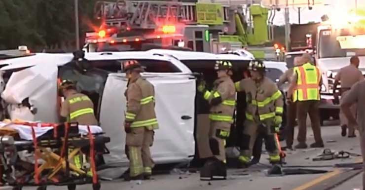Driver airlifted after fiery rollover wreck on SR 826 in Miami Lakes leads to rescue effort by good Samaritans