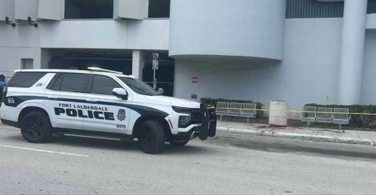 Man sought after stabbing another man at bus stop outside Galleria Mall