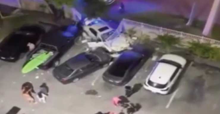Teen driver released to guardian after slamming into wall, parked cars in North Miami, fleeing on foot