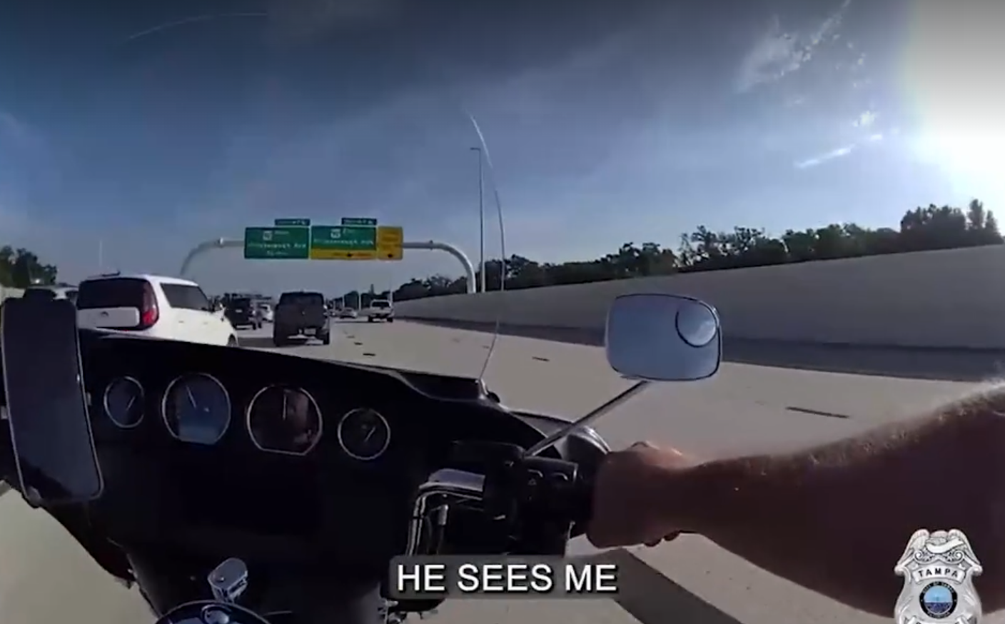 Video shows teen driver crashing into traffic on I-275, fleeing from Tampa police