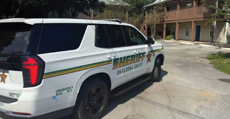 1 hospitalized in shooting outside Fort Walton Beach apartments