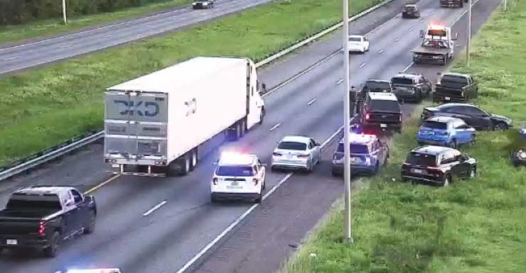 All lanes of I-295 South blocked at Pritchard Road due to crash