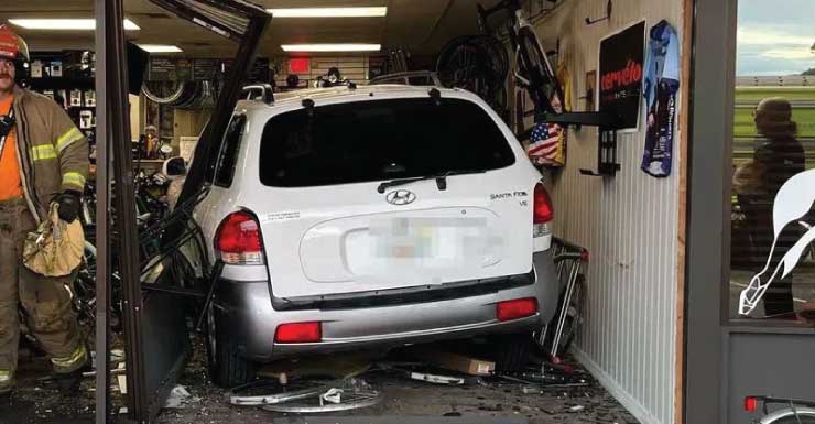 Car smashes into Jensen Beach bike shop, destroying inventory