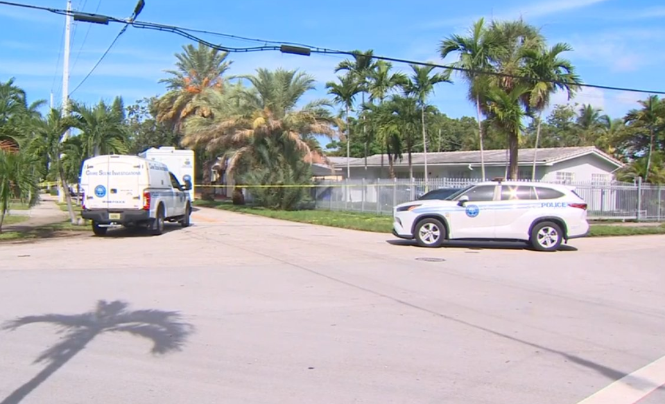 Man hospitalized in critical condition following stabbing in Miami