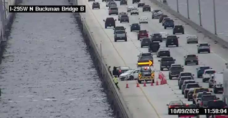 Lanes reopen after crash on west end of Buckman Bridge