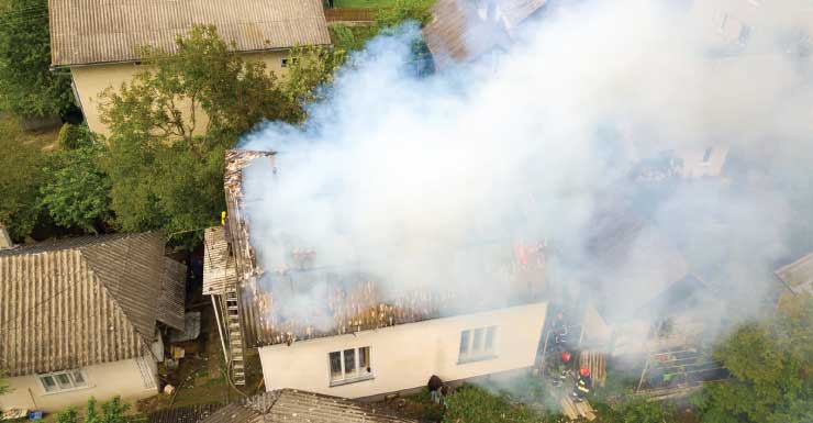 Person dies after house catches fire in Thonotosassa